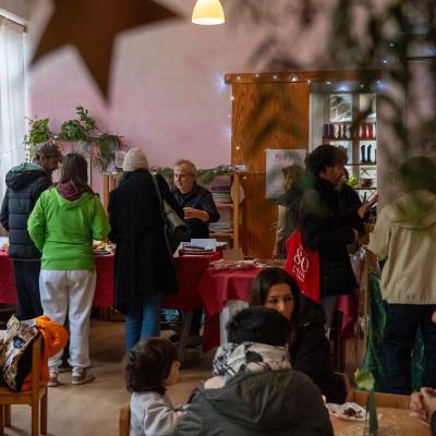 2025 11 29 Waldorf Bazar78